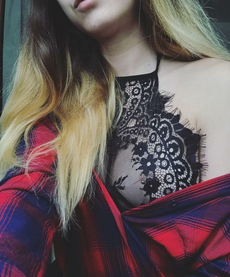 Vikingsdusud naked star archive