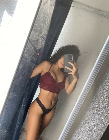 Merith Aranda Rosafire erotic model archive