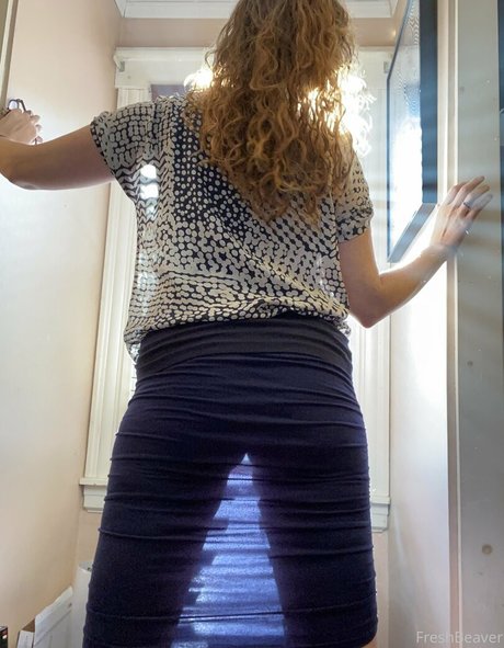 FreshBeaver adult model photos