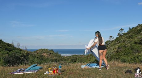 Emeralda high quality model gallery