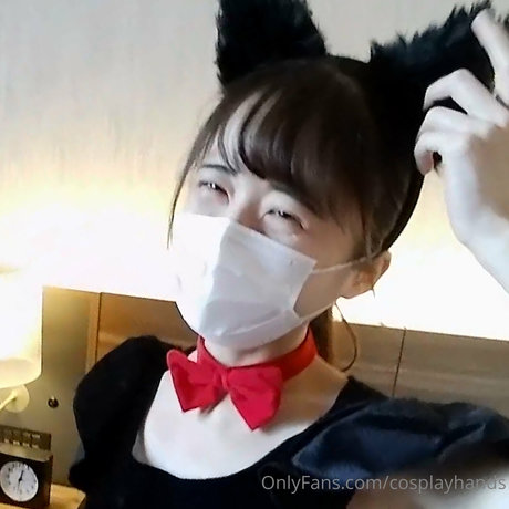 cosplayhands sexy model picture