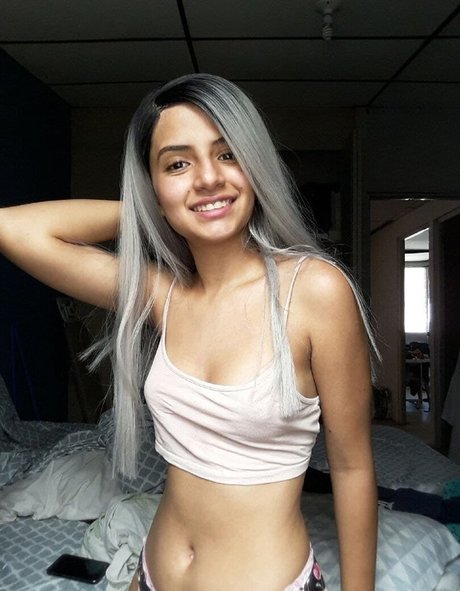 Laura Sibrian pretty model pictures