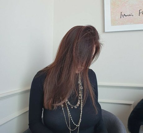 Uelee model nudes pic