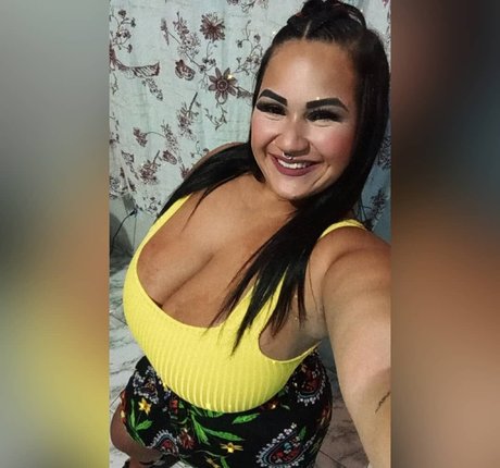 Adriane Esteves sex model image