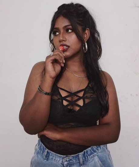 keepinitnejm naked pornstar images