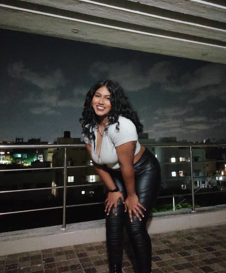 keepinitnejm pornstar naked pictures