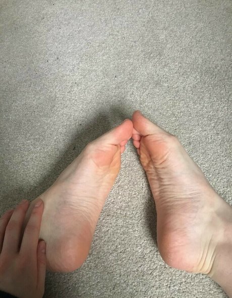 Ellbat sexy model picture