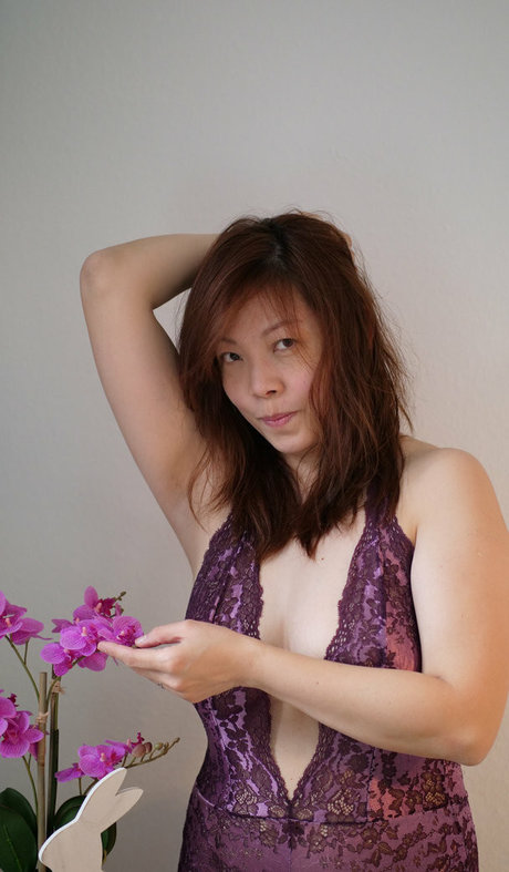 Cecile Chan model nudes gallery