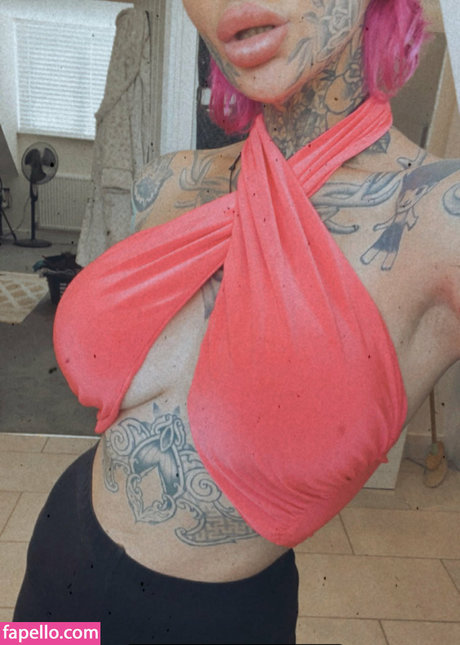 claire no hair porn actress gallery