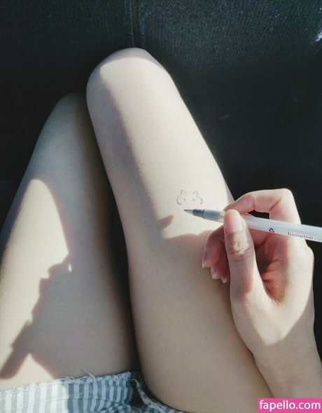 SkittyKat sexy model images