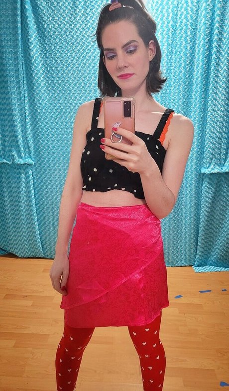 Maggie Mae Fish model adult photo