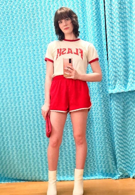 Maggie Mae Fish hot pornstar photos