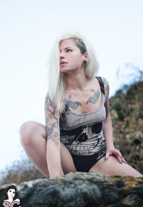 Adaga sg free star image