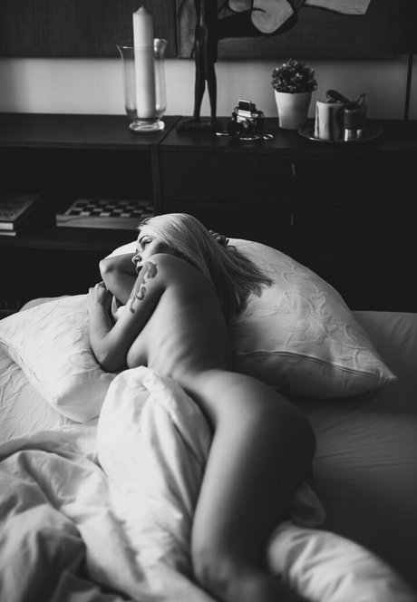 Darnikmod pornstar sex images