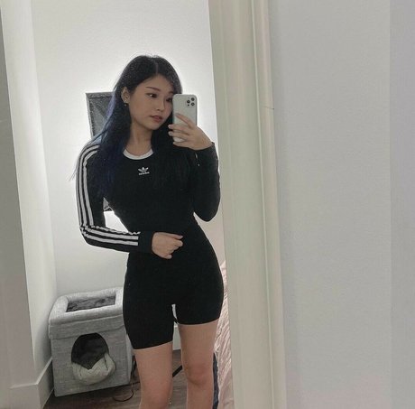 YoonHyoonAikuros Profile pic