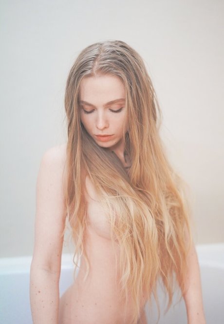 SiriSirililia exclusive actress img