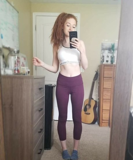 fabledfoxy model beautiful gallery