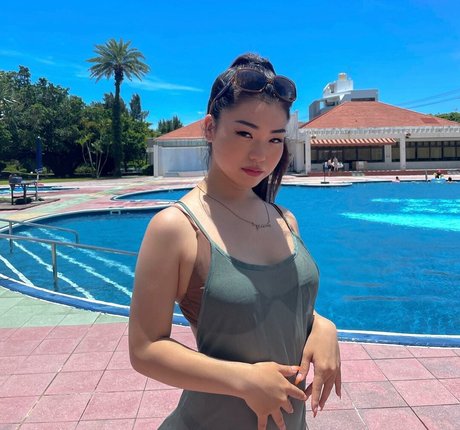 Yuki__pinkymoon art actress photo