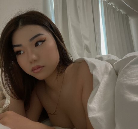 Yuki__pinkymoon model pornographic archive