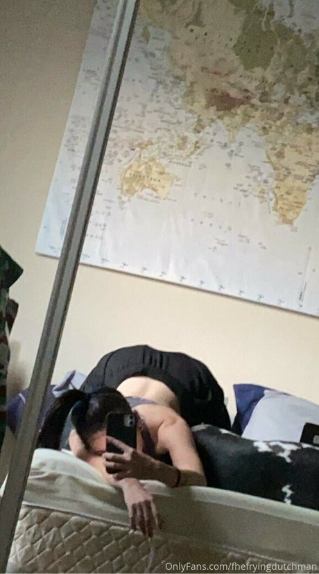 Thefryingdutchman art star picture