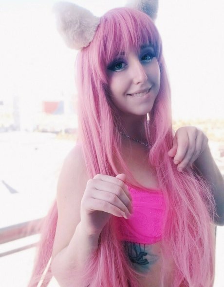 Moon IRL hd actress galleries