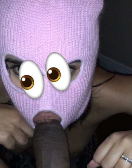 UrFavBrowniez erotic star img