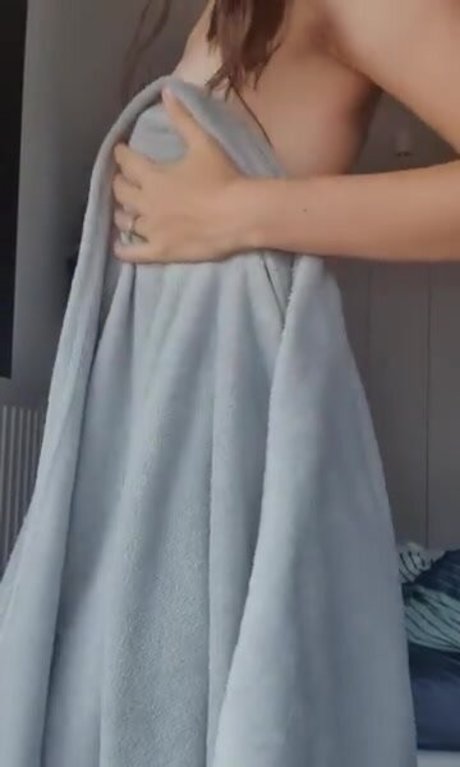 Pupsik55 pornographic actress archive