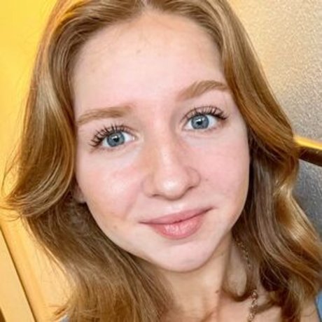 Robynator23 nude actress picture