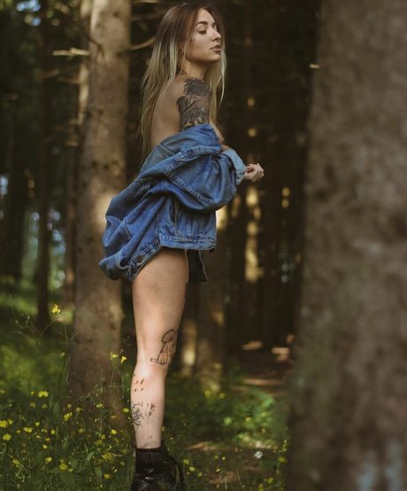 pandatylr nude actress images