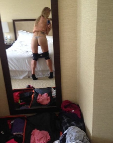 Sesil Karatantcheva pornstar nudes pic