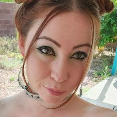 Scarlett Shields model best archive