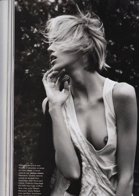Anja Rubik star image
