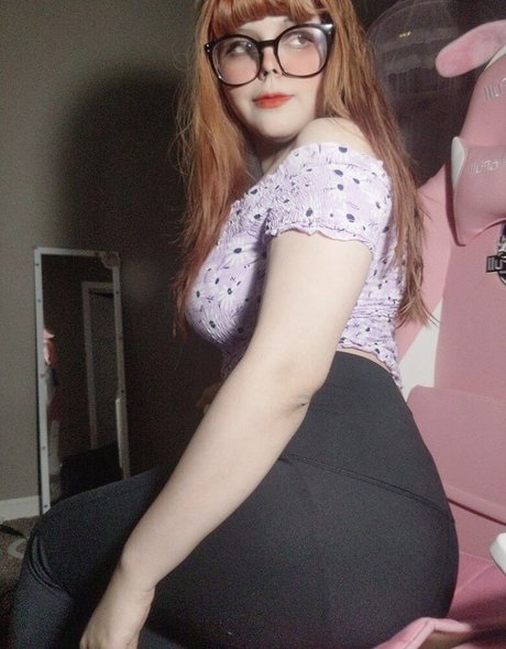 nninfula model exclusive pic