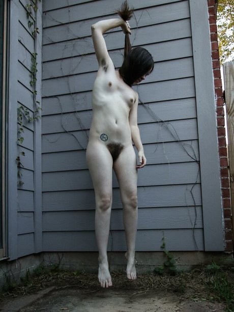 _creature feature pretty pornstar photo