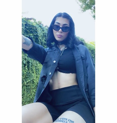 NotKaali nude pornstar galleries