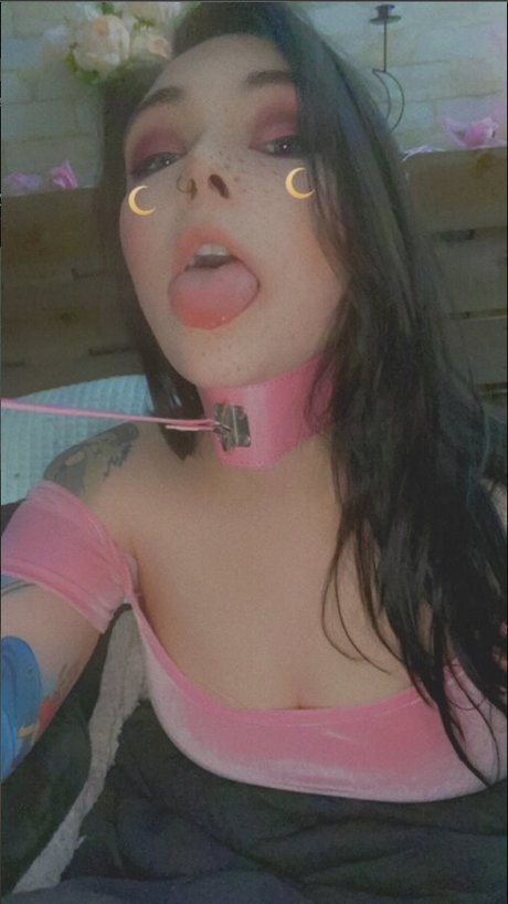 kittychipz model nude img