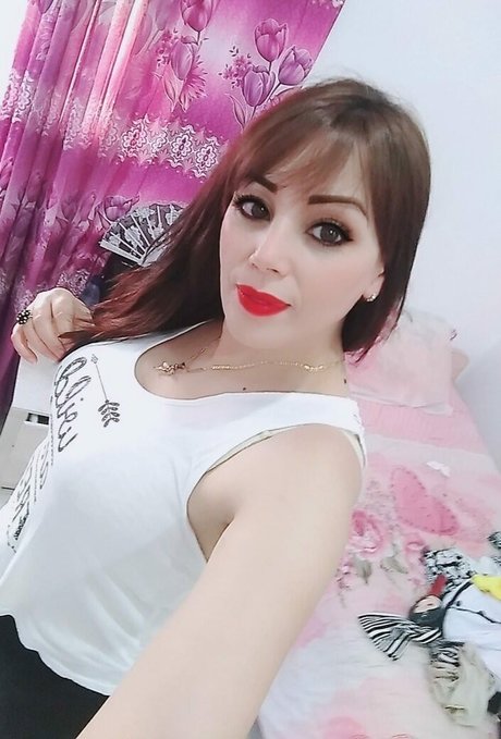 Aida Saad art star pics