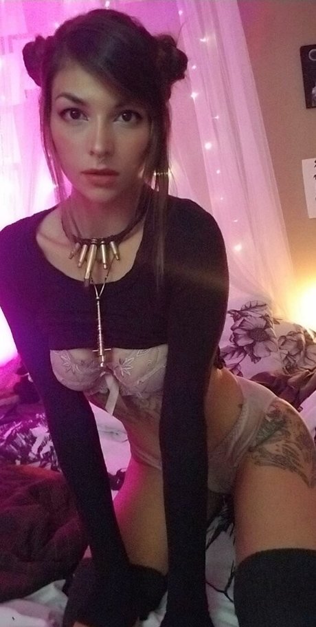 Archaical top actress picture