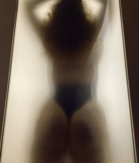 Emily Fowler model exclusive archive