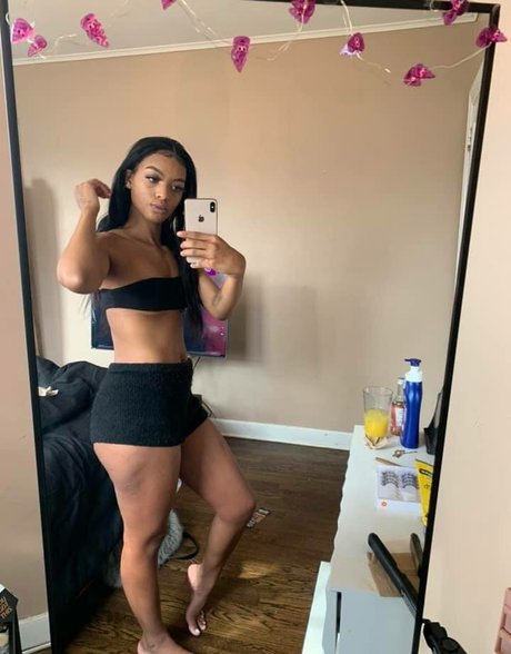 honeyqoldd pornographic actress photos