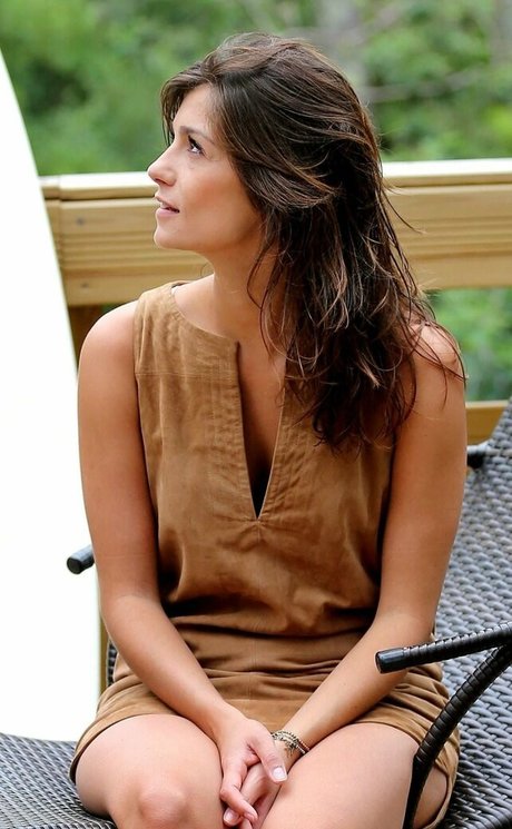 Tania Young model top galleries