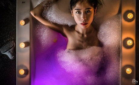 Joeykim model naked pics