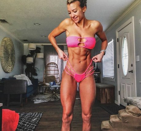 Jordanke top actress picture