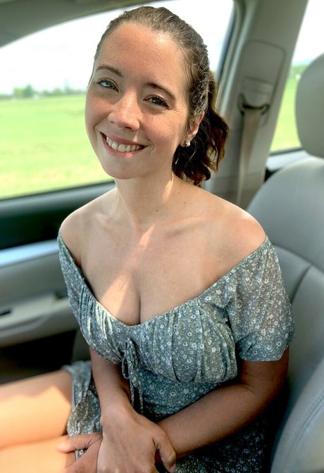 MissKatiesss pornstar exclusive pictures