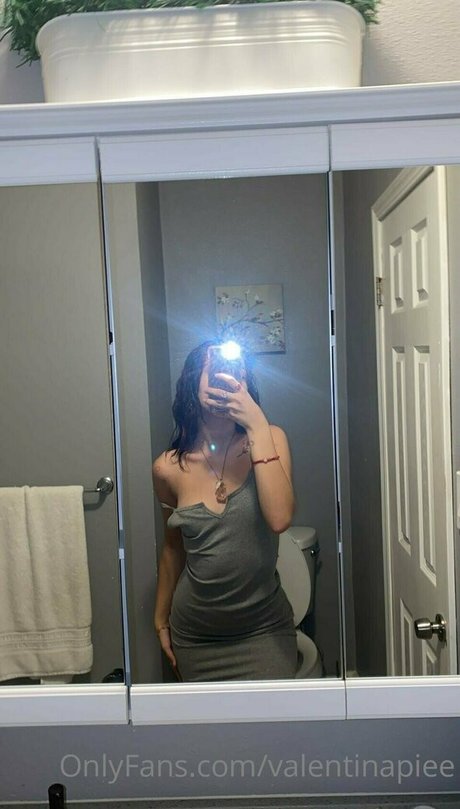 Valentinapiee nude star photo