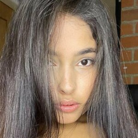 sgeminis2 sexy star pic