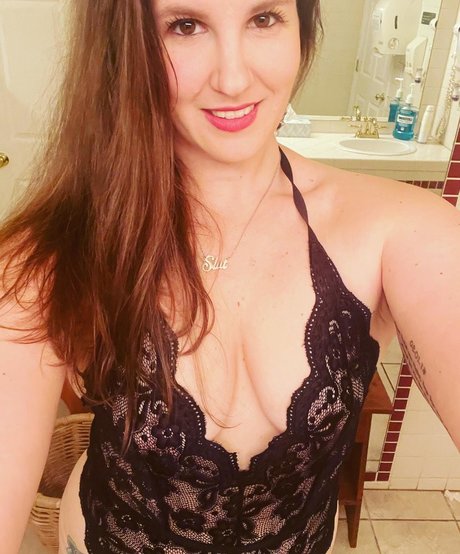 lexisunshine3191 star top pic