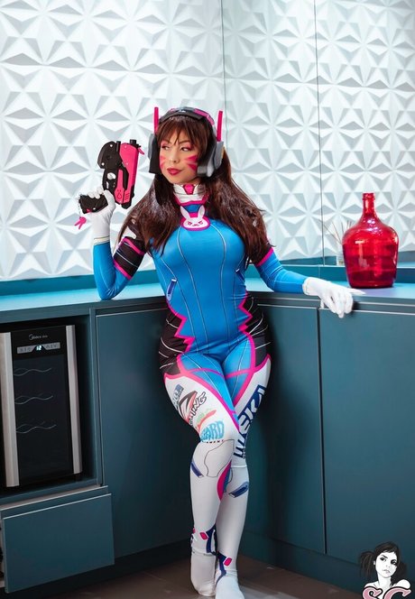 Ani Lorac free model picture