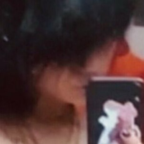 Vomitboyx model adult galleries