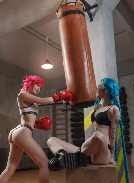 Grusha erotic model image